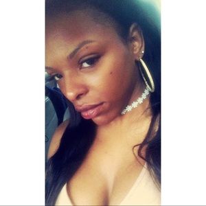 Meet your Posher, Sheaulynne